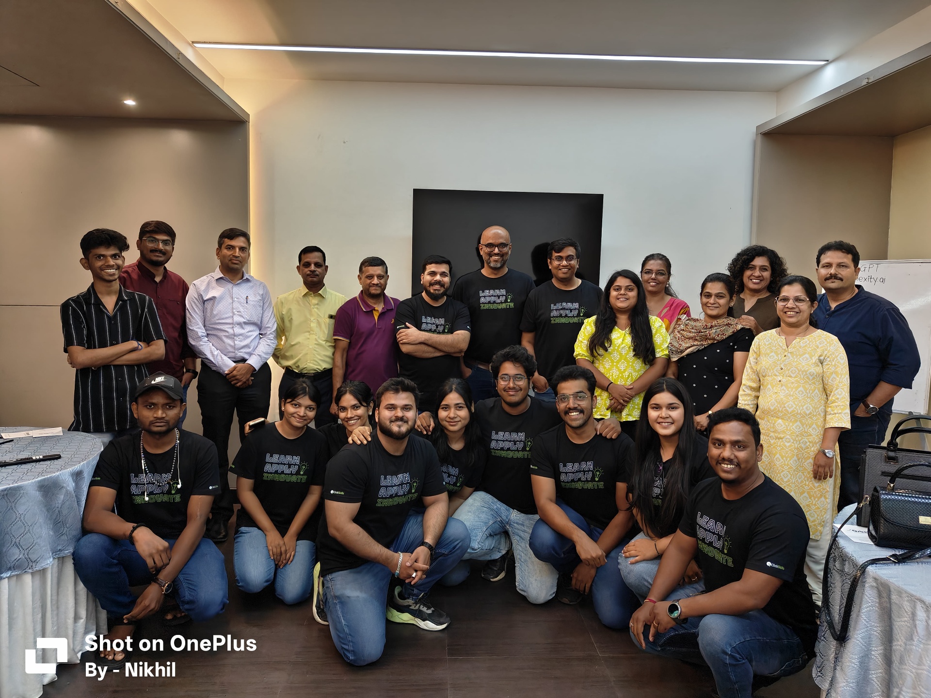 Group photo of all workshop attendees